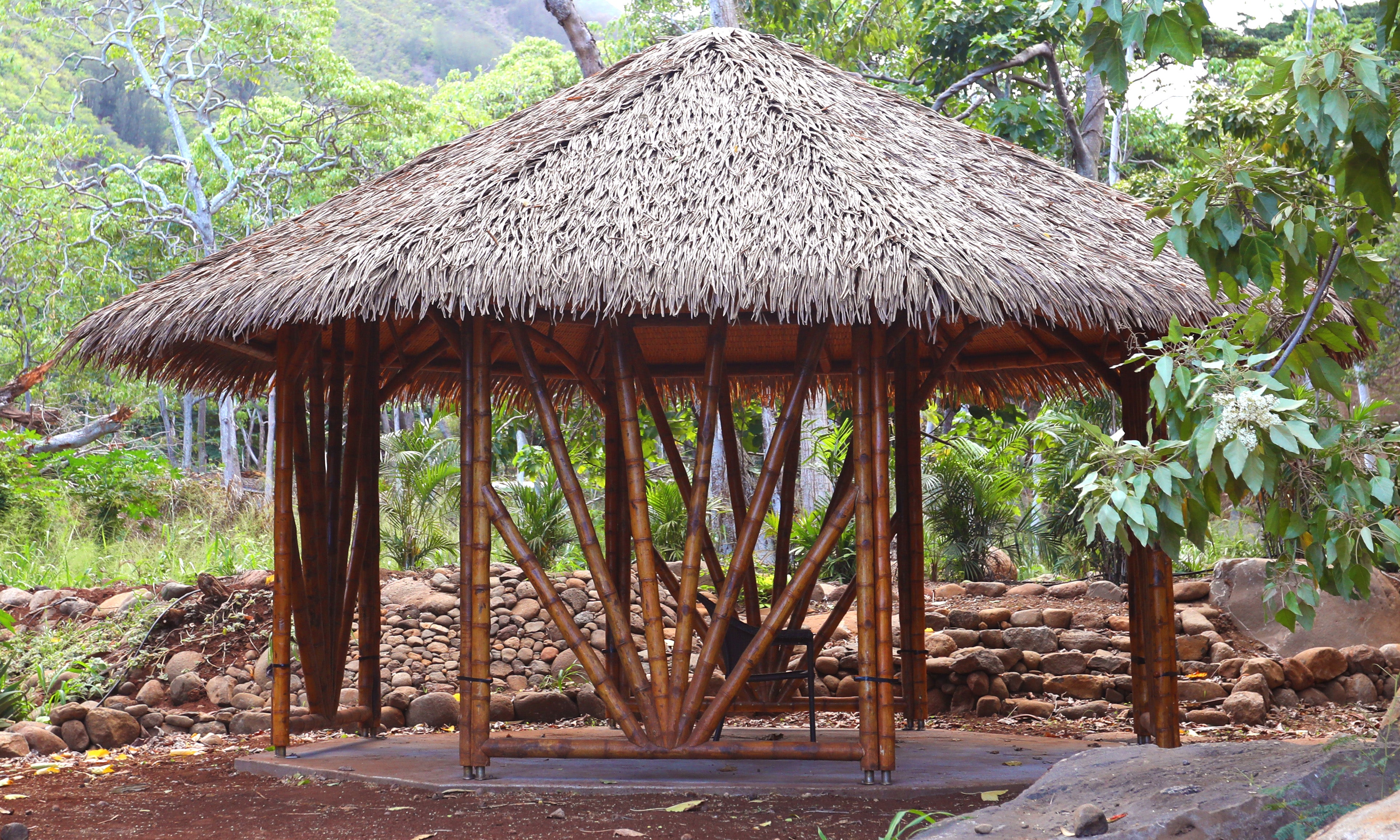 OCTAGON GAZEBO